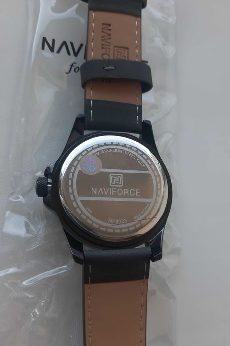 Стильний чоловічий годинник з механізмом Seiko та citizen