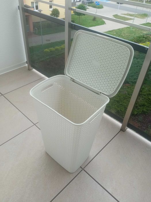 Kosz na pranie Curver 57L
