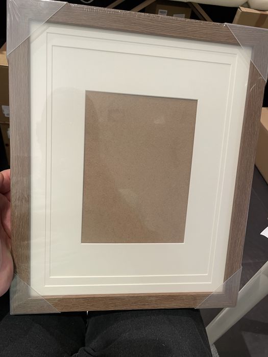 4 ramki na zdjecia nowe z otworem 35x29cm drewniana rama