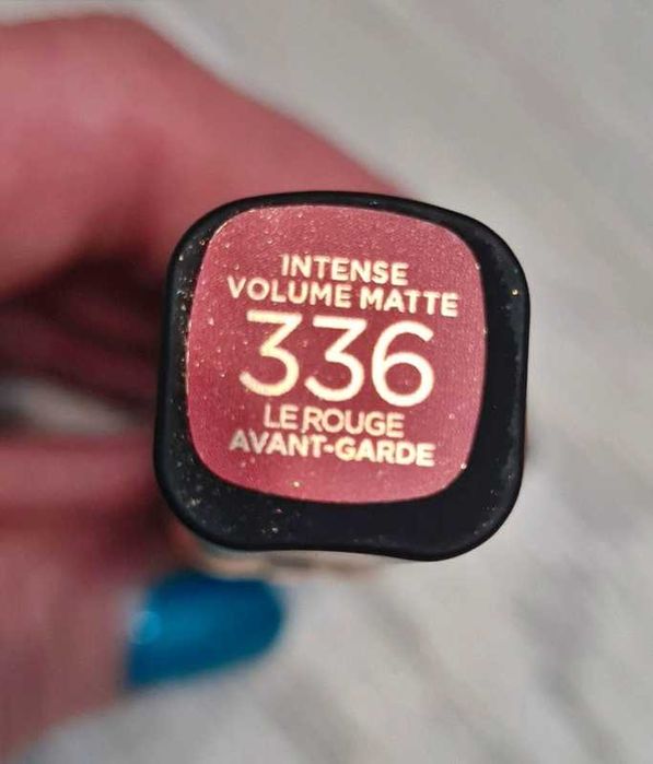 L'Oreal Intense Volume Matte 336