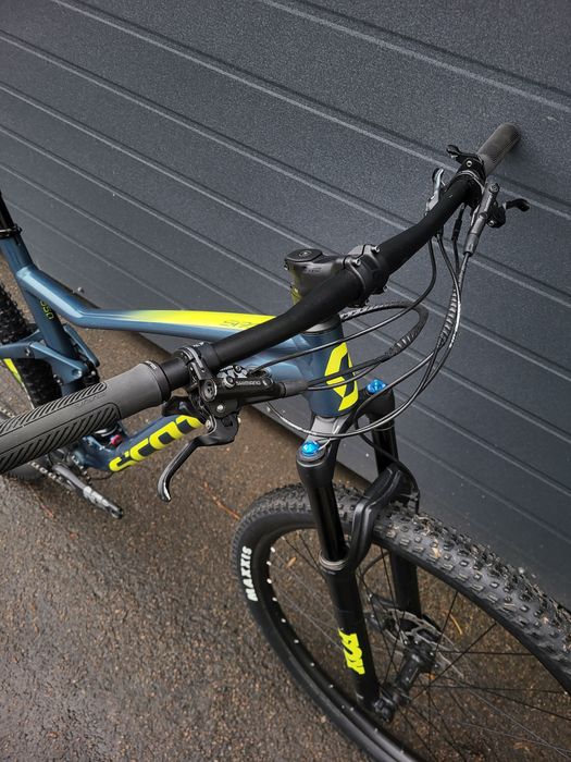 Велосипед двухпідвіс Scott spark 950