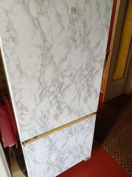 Продам старий холодильник Snaige-117