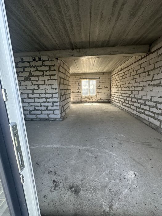 Продаж таунхауса на Летрі(Таращанський масив), можливий продаж по програмах.