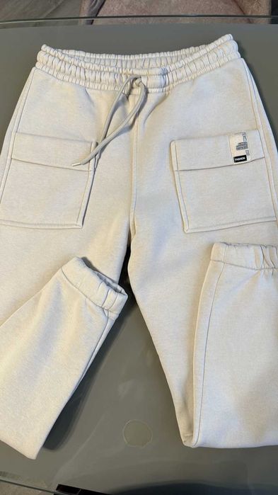 Продам теплые штаны на флисе для девочки