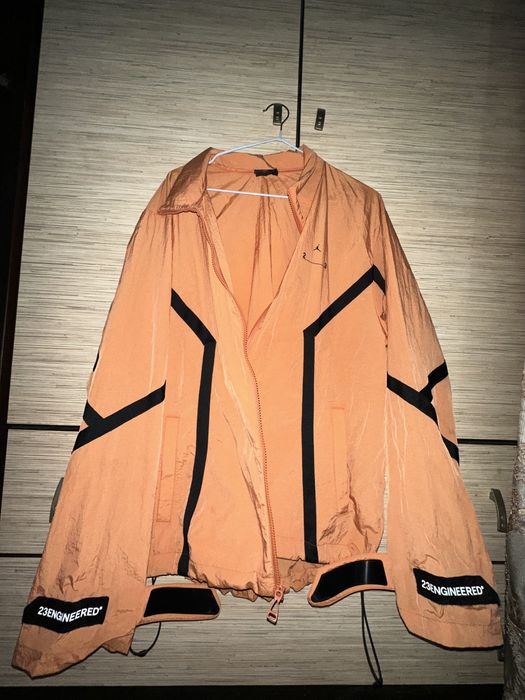 Куртка Jordan 23 Engineered помаранчева чоловіча розмір M