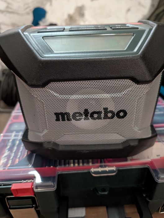 Radio Metabo z bluetooth