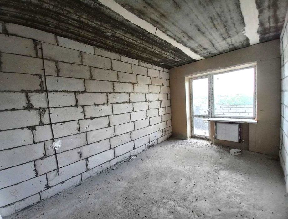 Продаж 2 кімнатної квартири в центрі міста тепла підлога новобудова