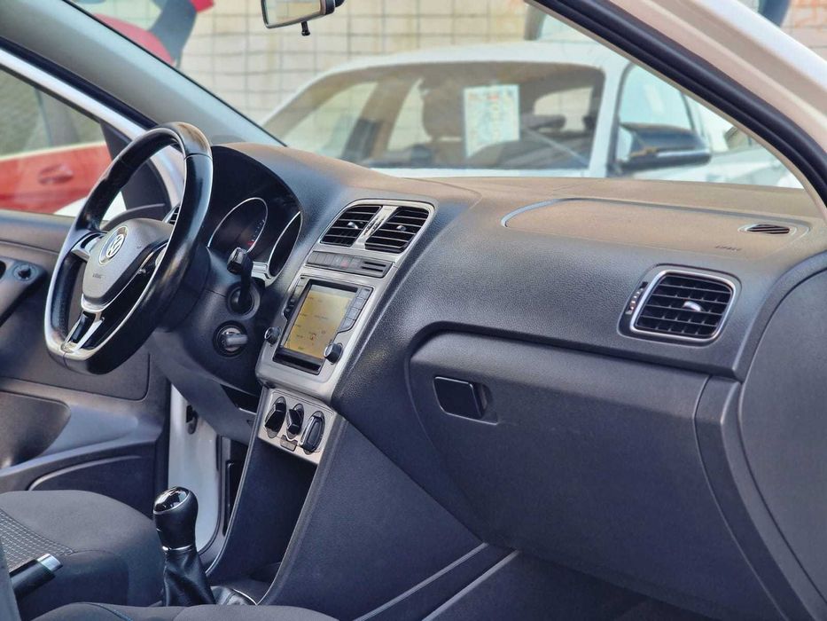 VOLKSWAGEN POLO 1.4TDI 75Cv