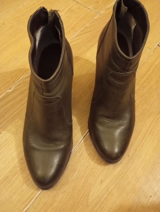Buty botki oliwkowe 40 lekko ocieplane