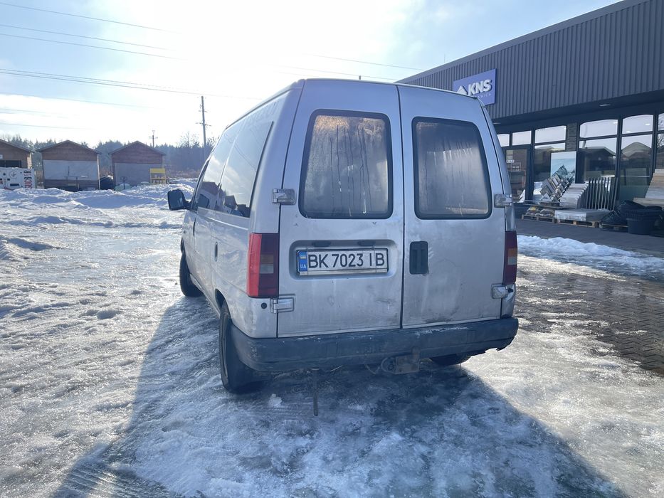 Продам peugeot expert 2.0 hdi 2001