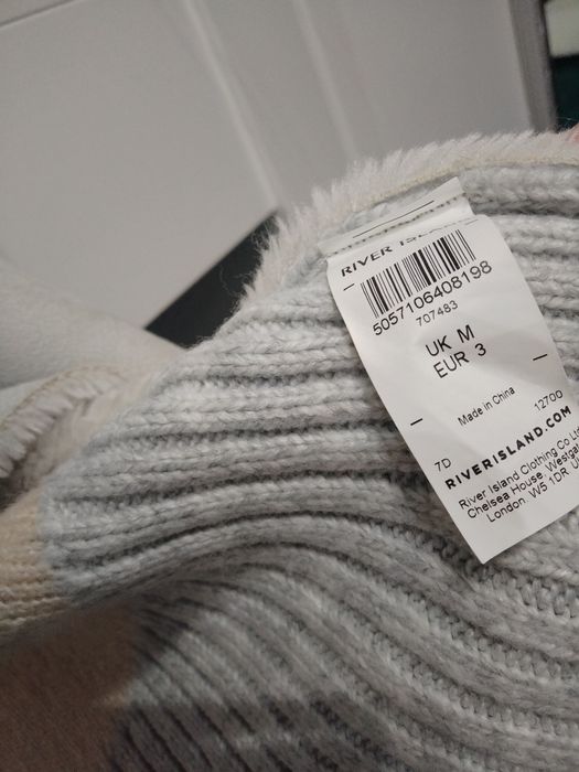 Kardigan sweter narzutka River Island