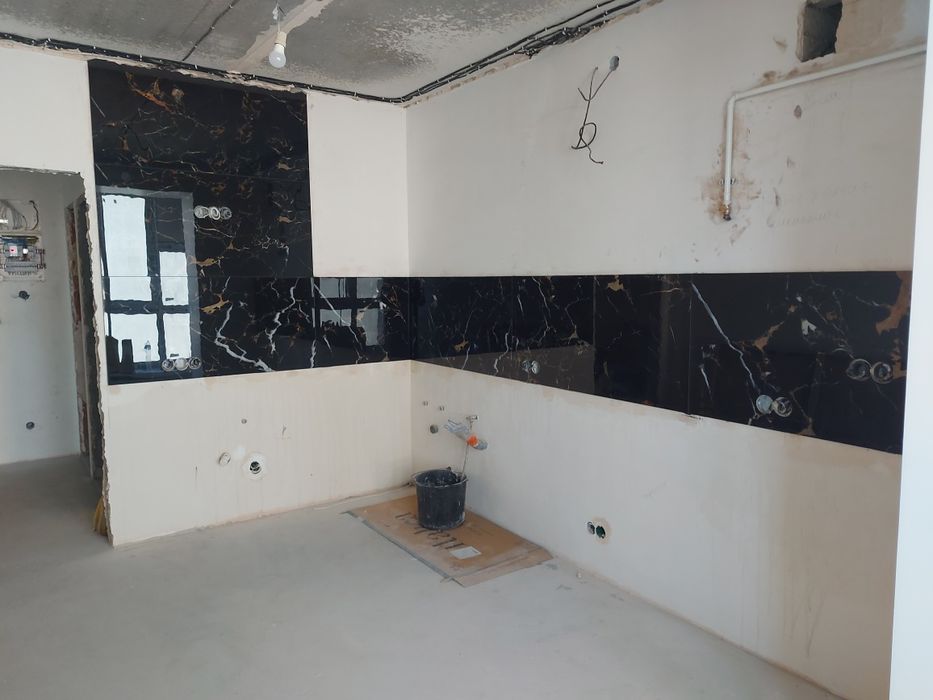 Чоловік на годину) Муж На Час. ). .