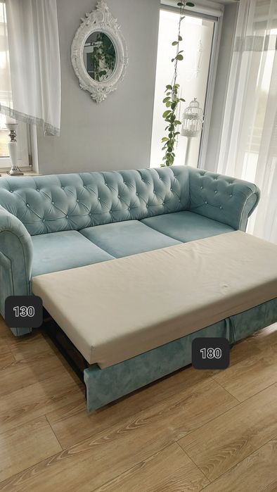 Sofa Glamour z funkcją spania.