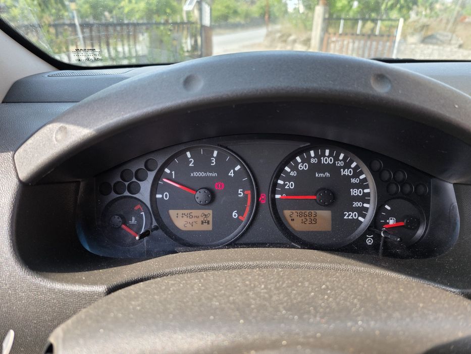 Nissan navara 2.5L 4x4