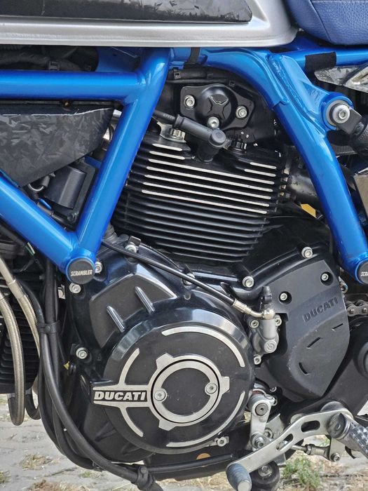 Ducati Scrambler cafe racer 2020