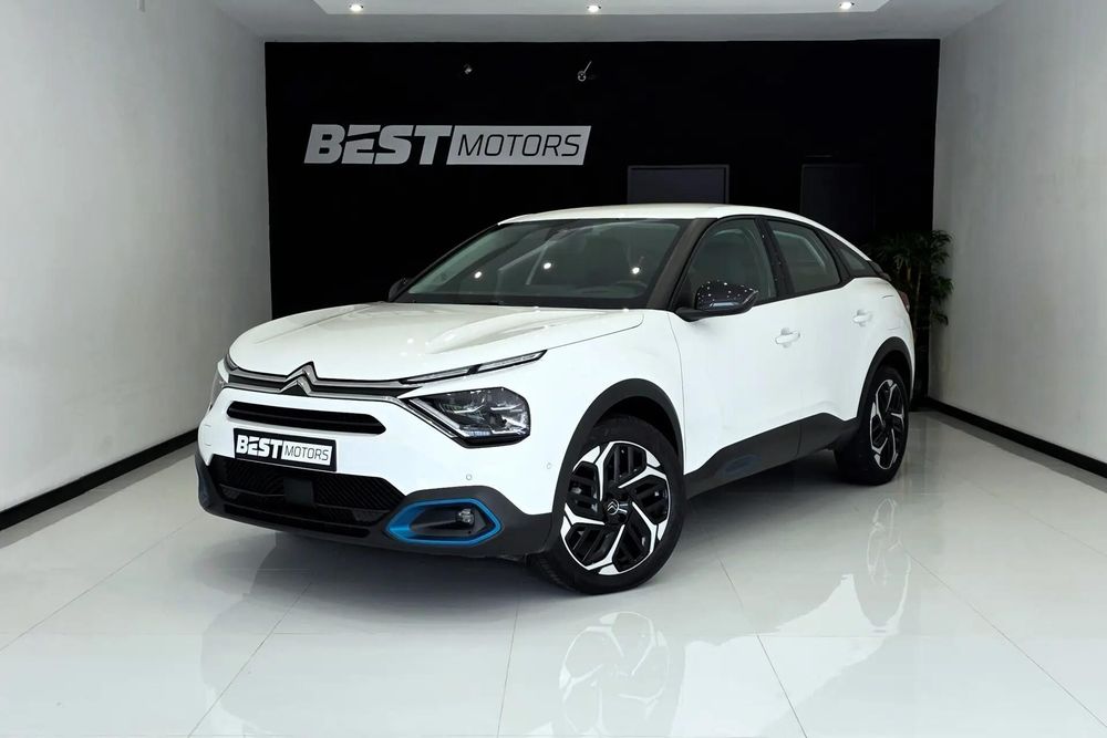 Citroën C4 1.2 PureTech Shine EAT8