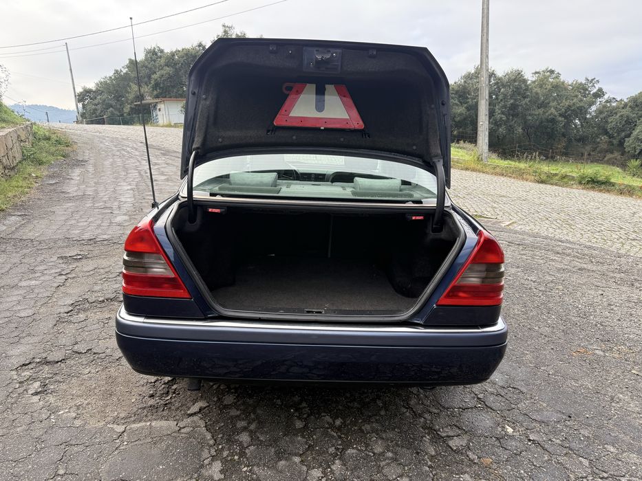 Mercedes C220 Diesel w202