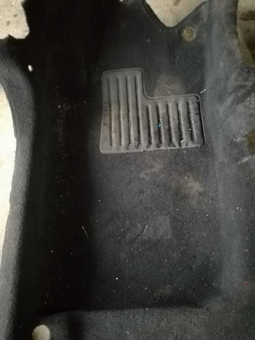 Alcatifa Peugeot 206