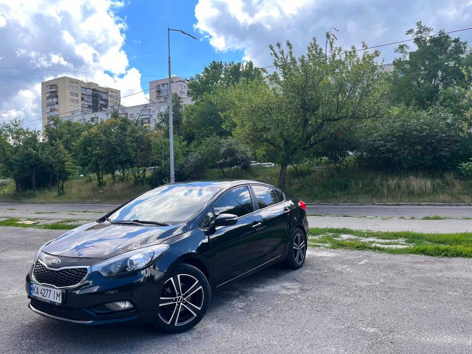Продам Kia Cerato 2013 газ-бензин