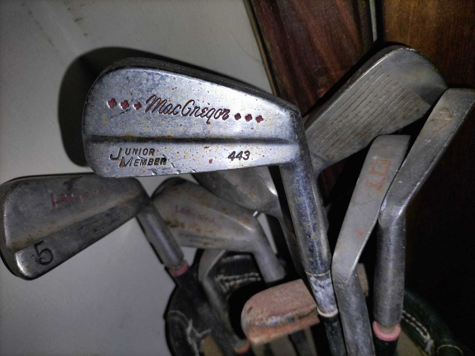 Conjunto antigo de tacos de golfe PGA XGR Dyna-Balance + saco vintage