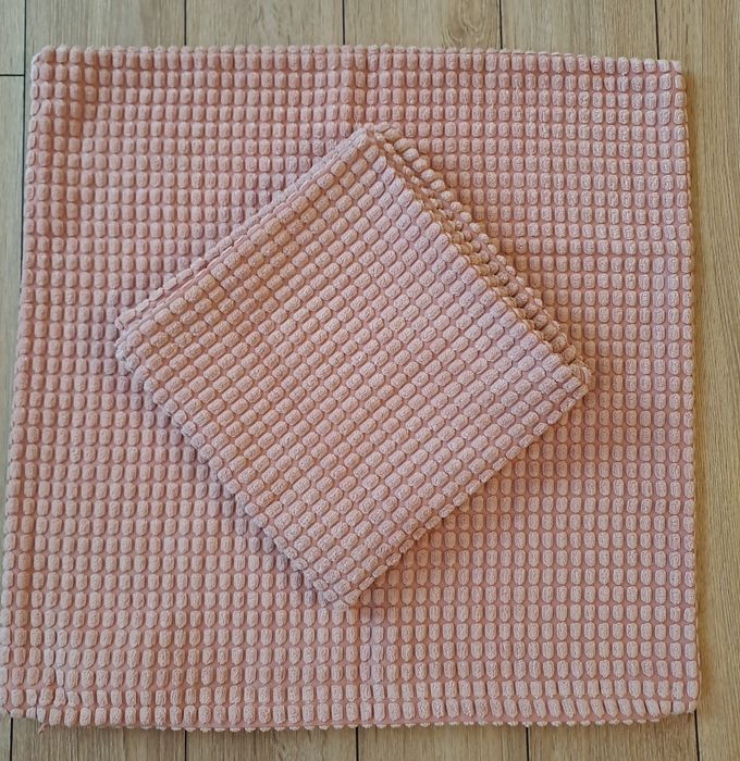 Poszewka na poduszkę 50x50 cm