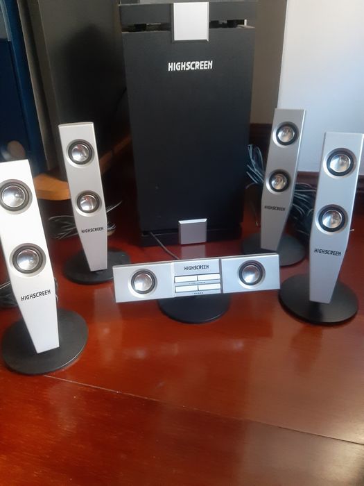 Sistema de som para computador434319410647552002