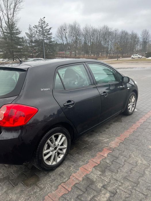 Toyota AURIS   1,6 benzyna+gaz  Automat