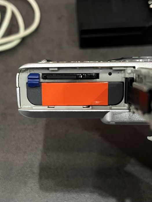 Цифрова камера - мильниця Sony Cyber-shot W35 7.2MP