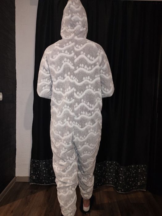 Кигуруми                      .