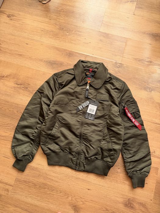 Бомбер Alpha Industries M — zdjęcie 4
