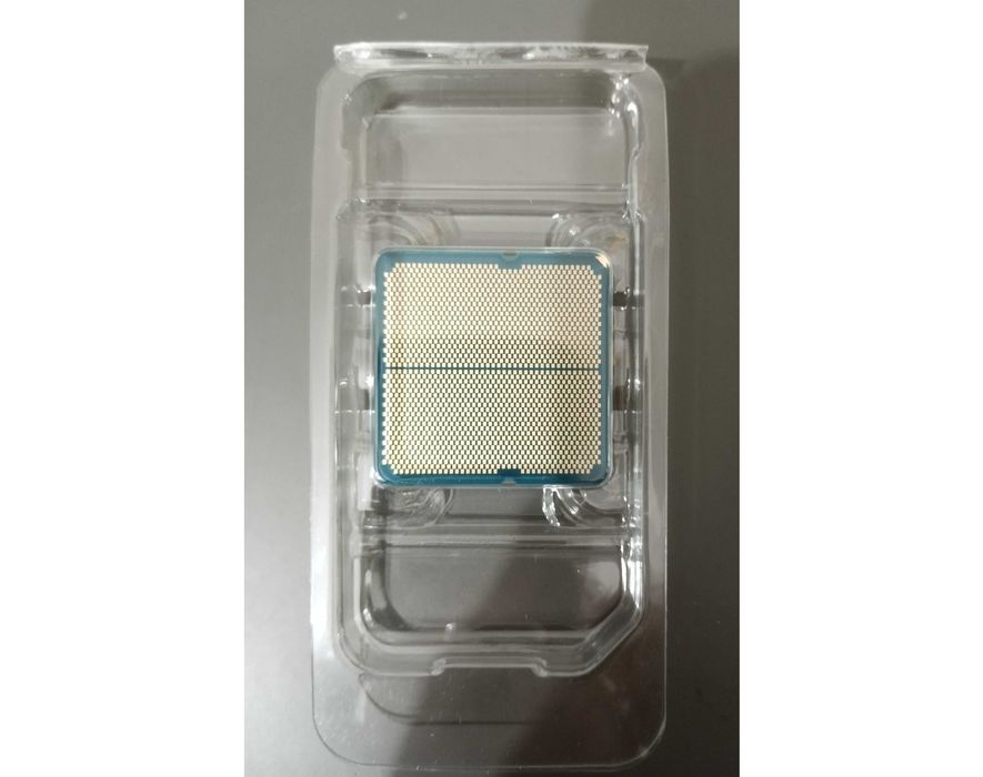 Процесор AMD Ryzen 7 8700F