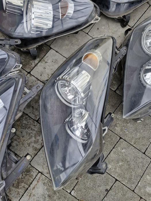 Фара ліва права фари Opel Astra H 2004-2012 чорна опель астра н