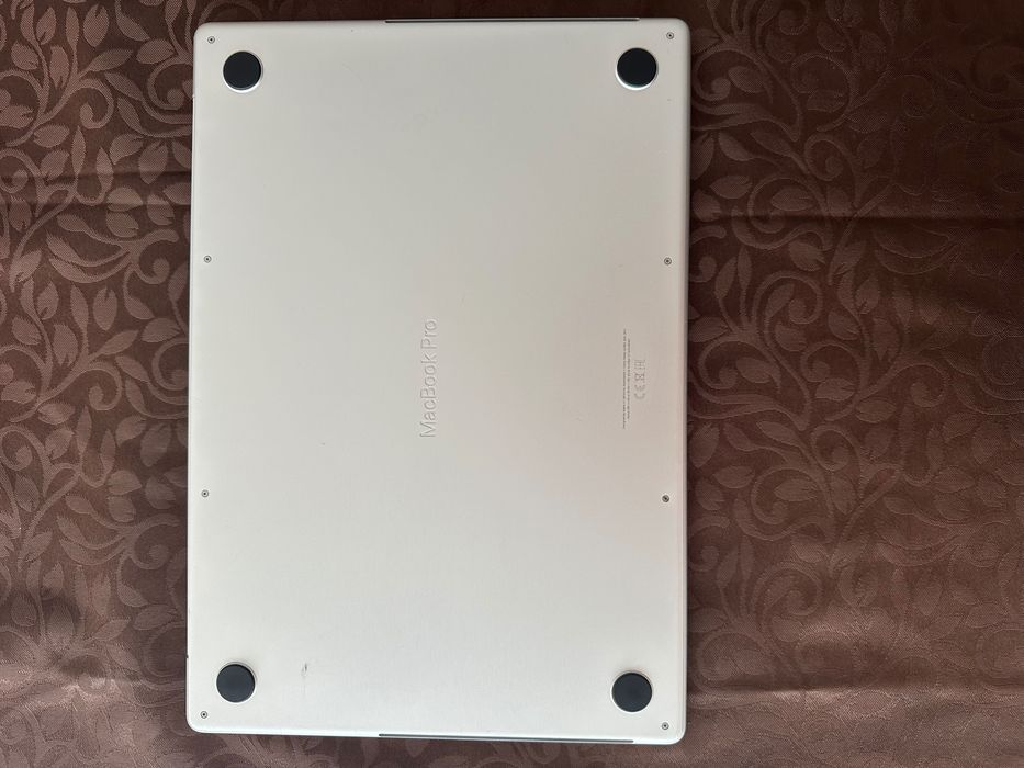 Macbook Pro 16 M1 Pro 2021