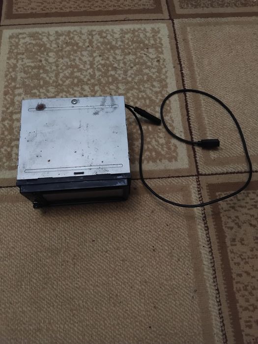 Продам автомагнитолу