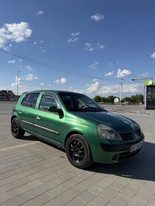 Рено кліо 2002 р.