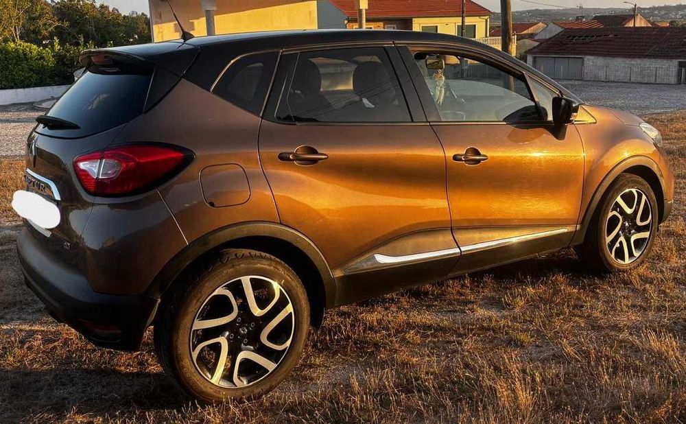 Carro Renault Captur 1500 dci 90cv