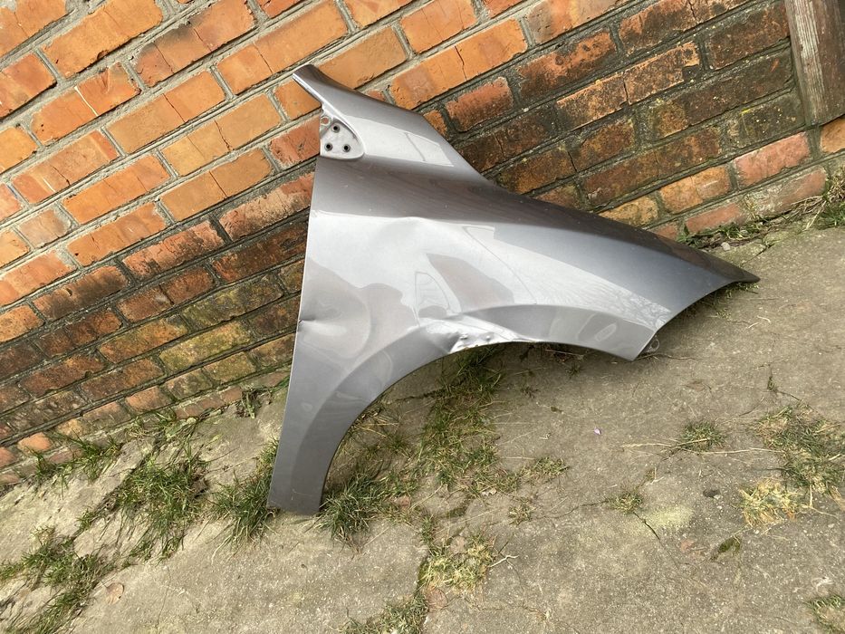 Крило рено меган3