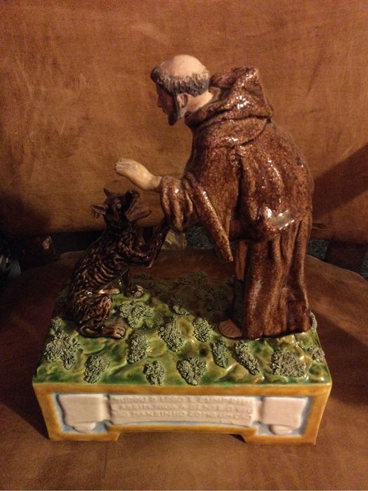 Escultura São Fransisco Bordallo Pinheiro Carimbada 27,5 cm altura