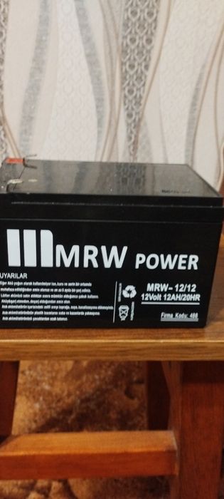 Продам надёжные аккумуляторы 12/12ah mrw power бу 8 штук