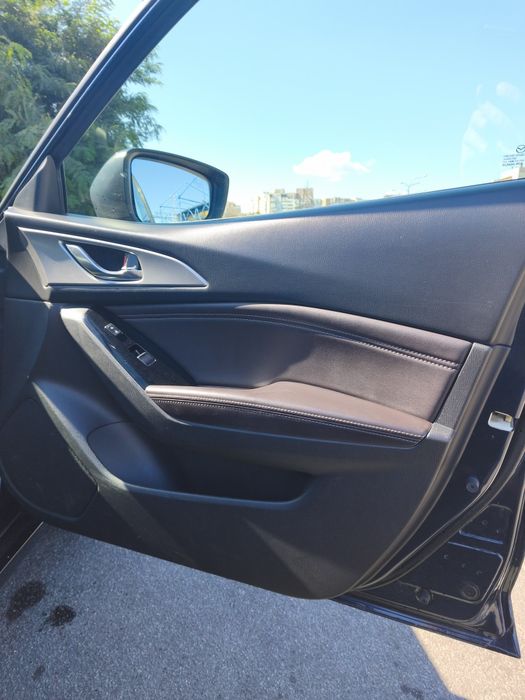 Mazda 3 Touring 2018 2.5L SkyActiv BM/BN