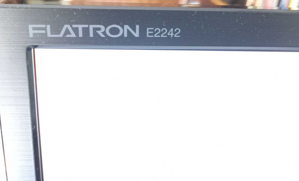 Monitor LG Flatron E2242 C-BN64585558759809121