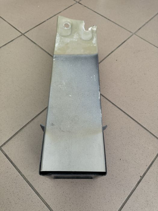 Подовжувач  лонжерона Tesla Y