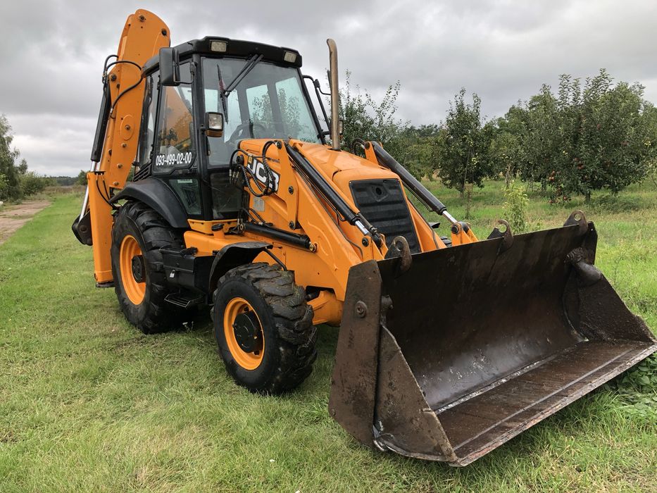 Чистка, прибирання снігу. Уборка снега, JCB 3cx