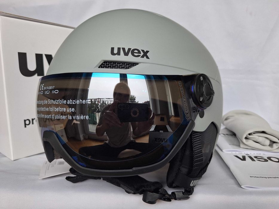 Kask narciarski Uvex Wanted Visor Rhino Mat L 58-61cm