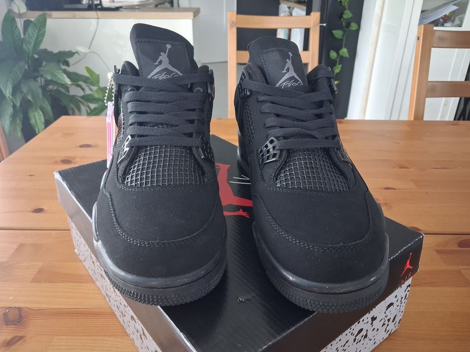 Nowe buty Nike Air Jordan 4 retro