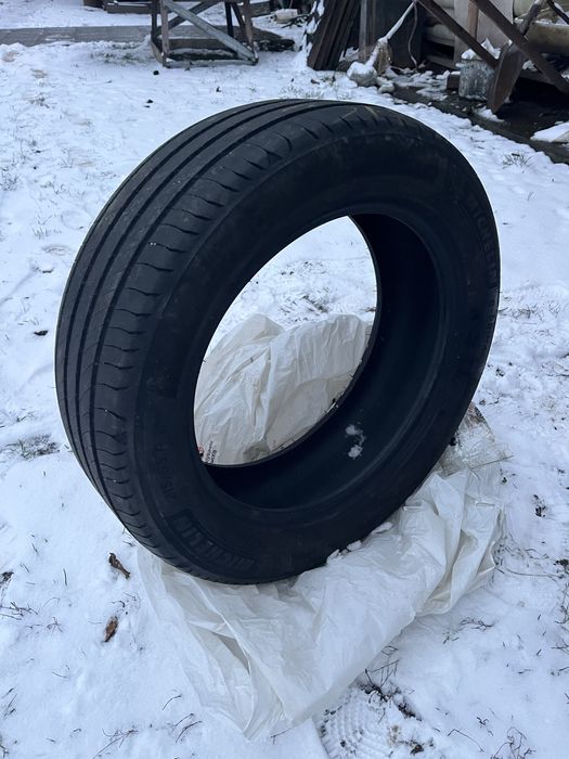 Шини Michelin e-primacy 215/55 17 2024 рік