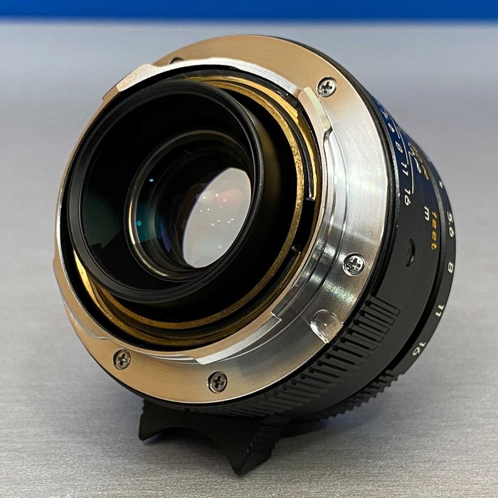 Leica Summicron-M 35mm f/2 ASPH