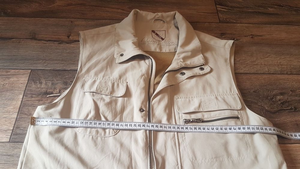 Жилетка, размер XL. Б/ у