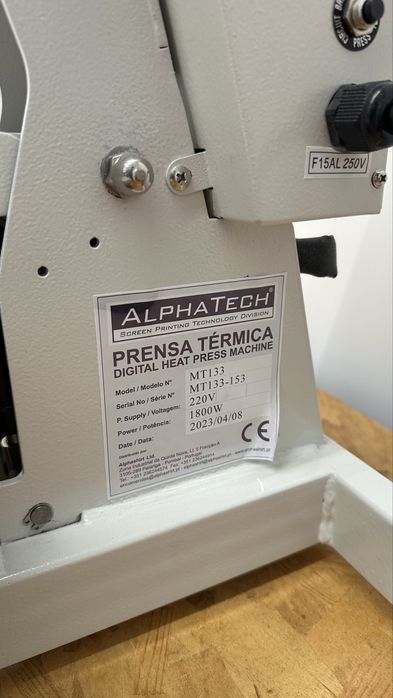 Prensa Térmica MT133 da AlphaTech