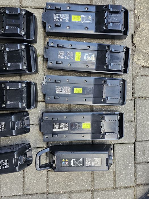 Bateria Bosch Powerpack 500 lub 400 bidon lub bagażnik po testach